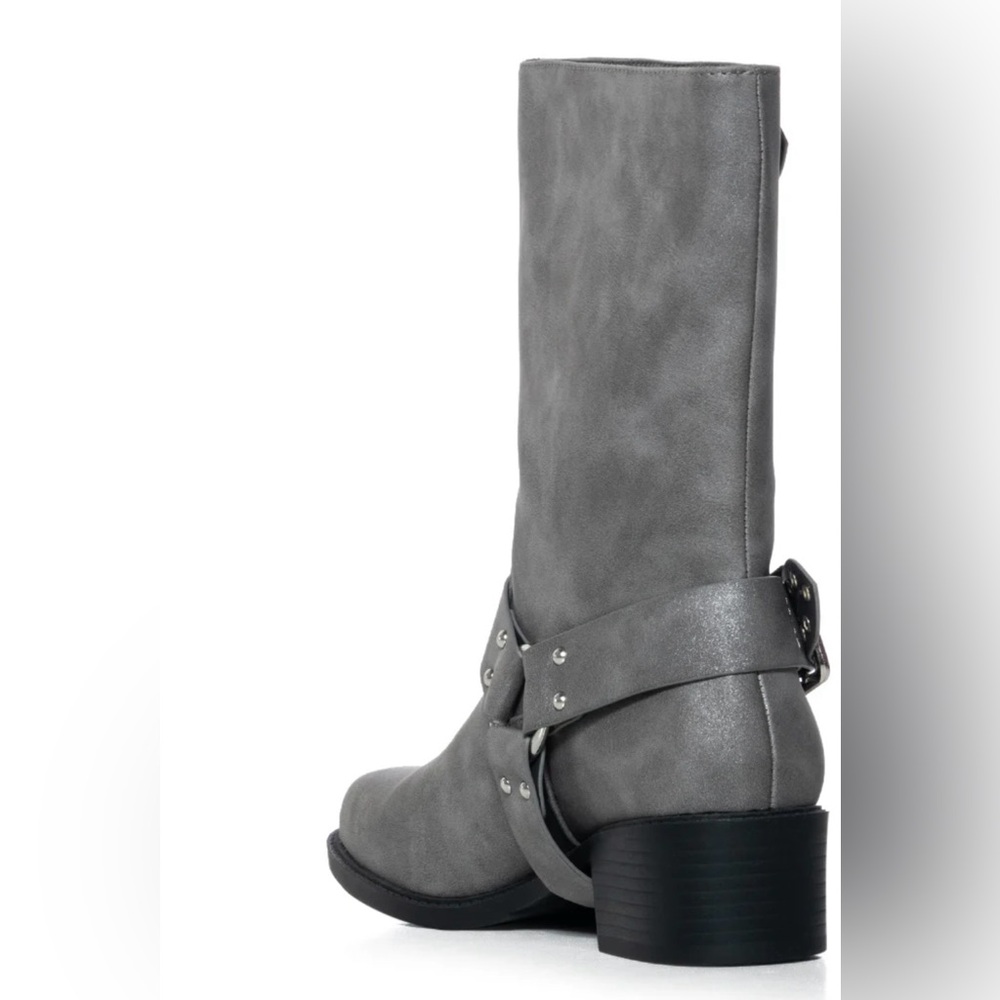 AZALEA WANG MON CHERIE GRAY BOOTIE. New in box. - Picture 2 of 6